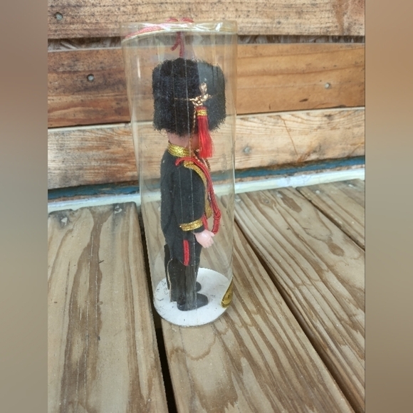 Vintage Queen"s Royal Guard Celluloid Doll Buckingham Palace London British - Picture 3 of 11